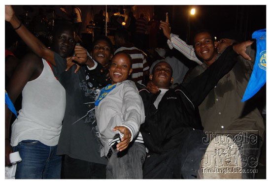 red_unlimited_band_launch_2k9-072