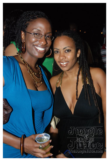 red_unlimited_band_launch_2k9-082