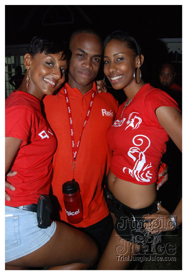 red_unlimited_band_launch_2k9-092