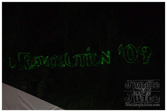 revolution_2009_oct24-001