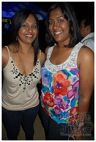 revolution_2009_oct24-015