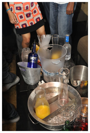 sexy_meets_suave_aug2-025