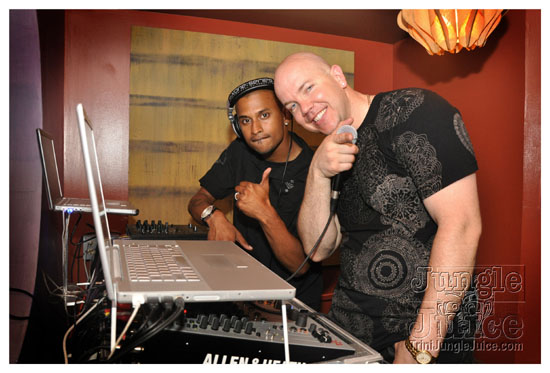 sexy_meets_suave_aug2-052