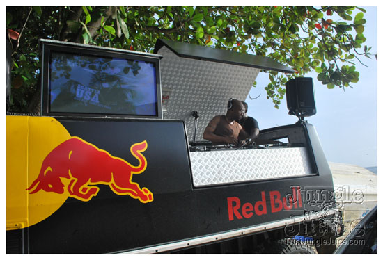 shade_summer_spree_2009-081