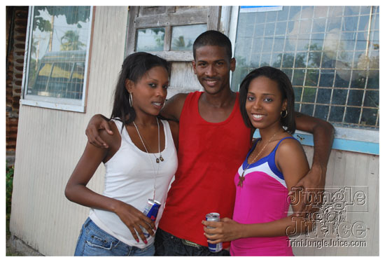 shade_summer_spree_2009-082