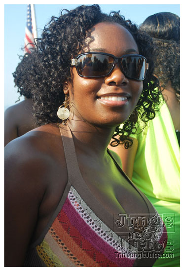 silent_morning_aug16-012