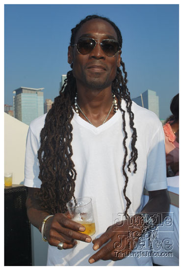 silent_morning_aug16-025