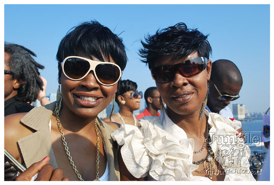 silent_morning_aug16-035