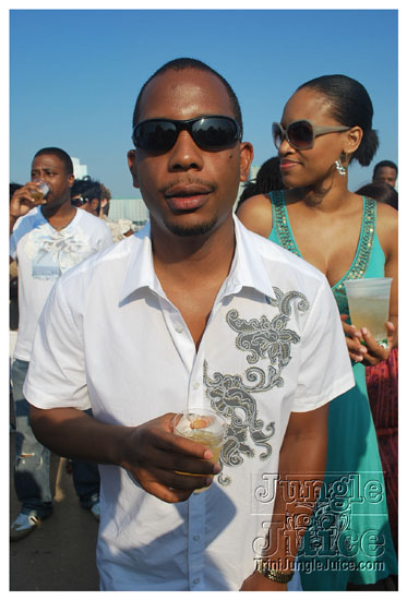 silent_morning_aug16-040