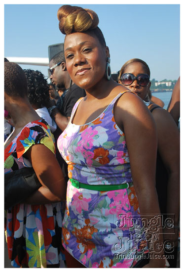 silent_morning_aug16-093