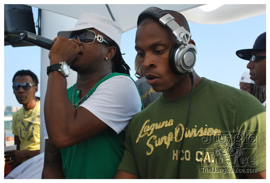 silent_morning_aug16-109