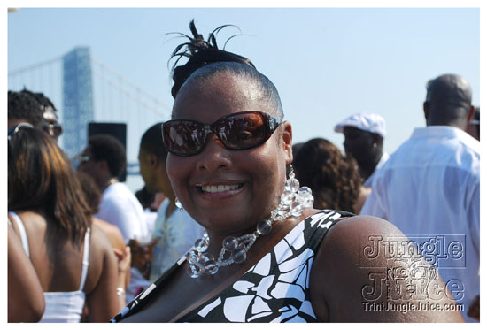 silent_morning_aug16-127