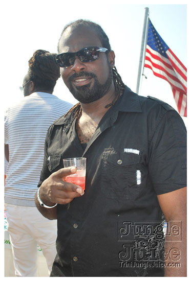 silent_morning_aug16-131