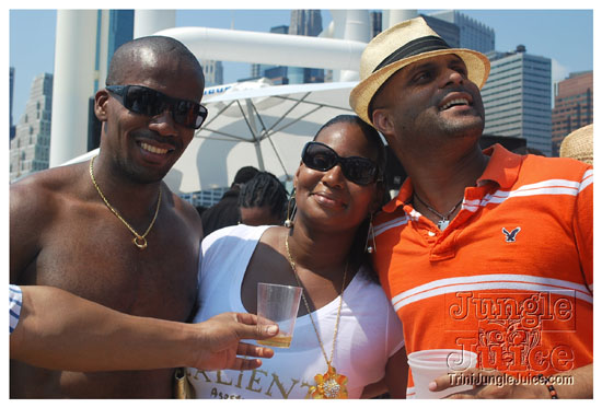 silent_morning_aug16-195