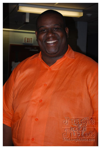 snowflakes_on_steel_jan24-021