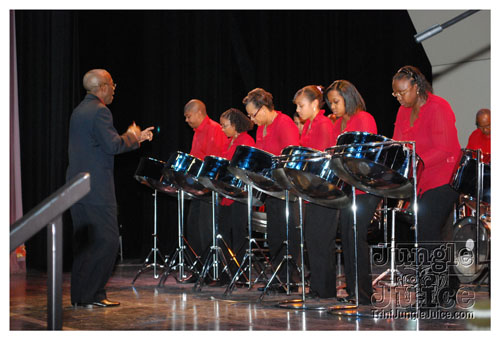 snowflakes_on_steel_jan24-025