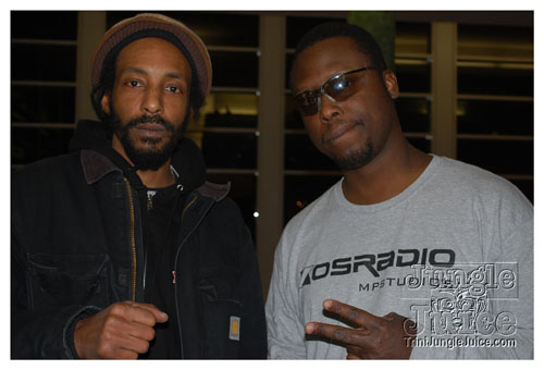 snowflakes_on_steel_jan24-046