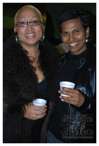 snowflakes_on_steel_jan24-055