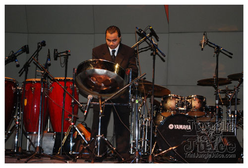 snowflakes_on_steel_jan24-064