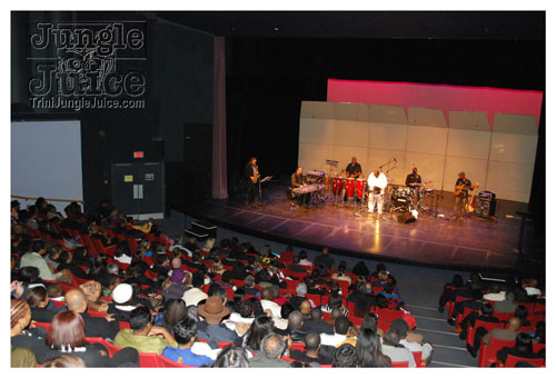 snowflakes_on_steel_jan24-068