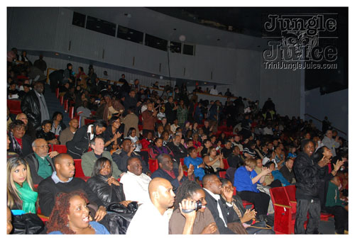 snowflakes_on_steel_jan24-090