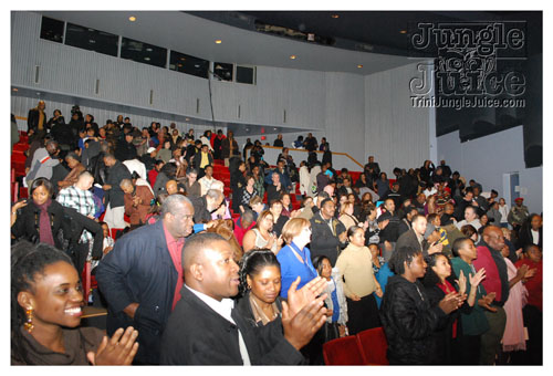 snowflakes_on_steel_jan24-093