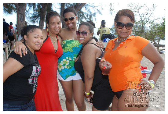 soca_at_de_sandbar_apr15-040