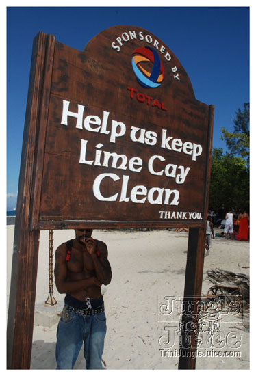 soca_at_de_sandbar_apr15-053