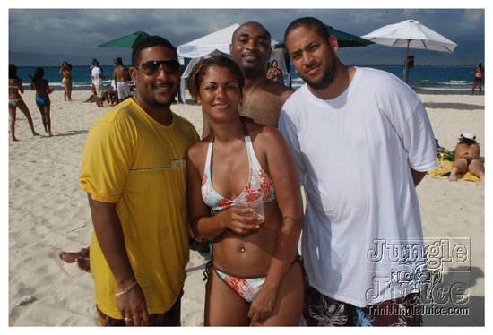 soca_at_de_sandbar_apr15-054