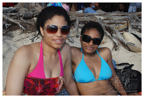 soca_at_de_sandbar_apr15-080