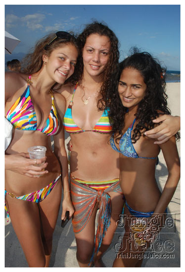 soca_at_de_sandbar_apr15-091