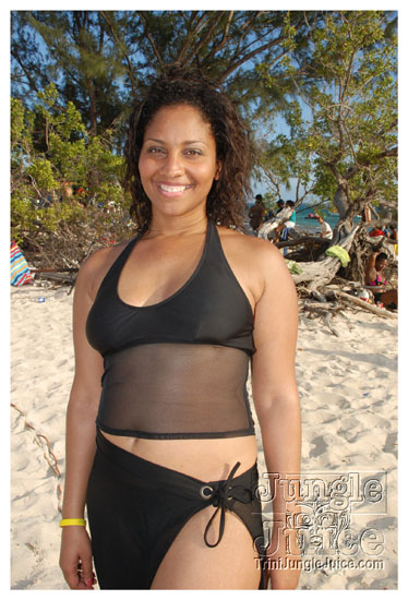 soca_at_de_sandbar_apr15-101