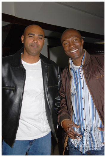 soca_under_de_mistletoe_dec5-013