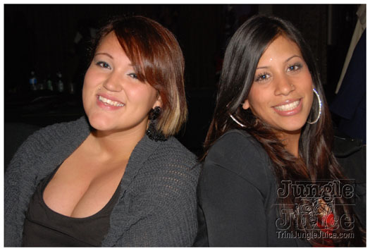 soca_under_de_mistletoe_dec5-017