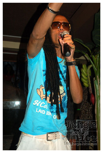 spirits_of_christmas_dec26-055