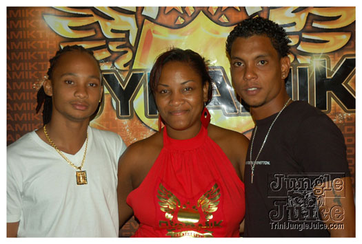 spirits_of_christmas_dec26-070