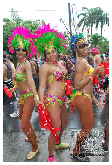 st_lucia_carnival_monday_2009-004