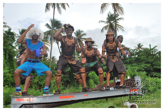 st_lucia_carnival_monday_2009-036