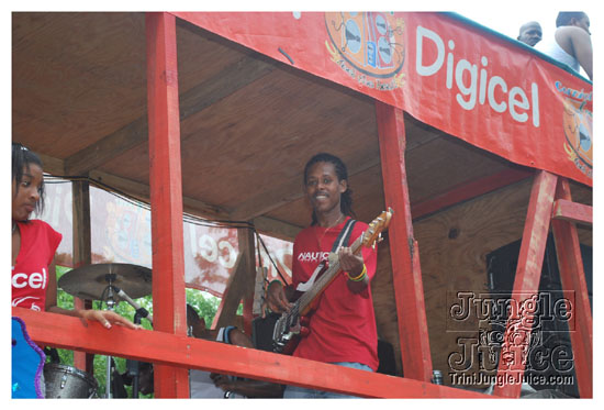 st_lucia_carnival_monday_2009-057