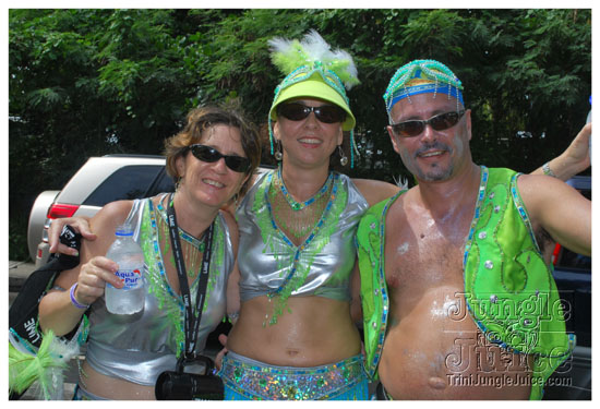 stlucia_carnival_tue_2009-006