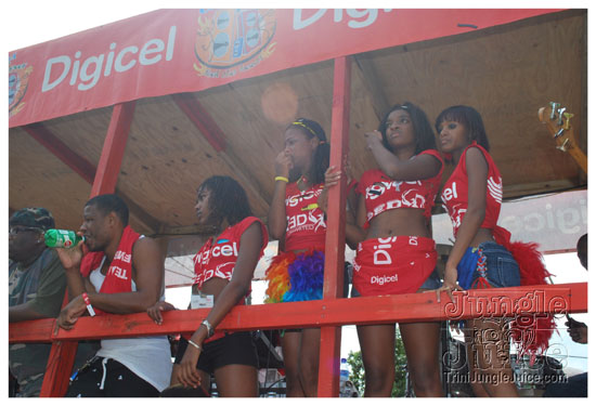 stlucia_carnival_tue_2009-027