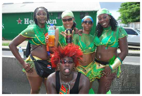 stlucia_carnival_tue_2009-035
