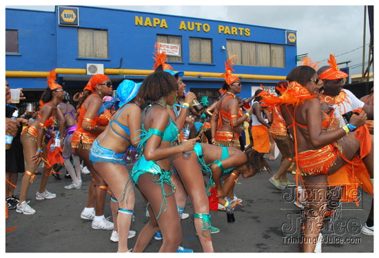 stlucia_carnival_tue_2009-055