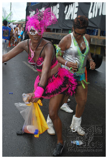 stlucia_carnival_tue_2009-099