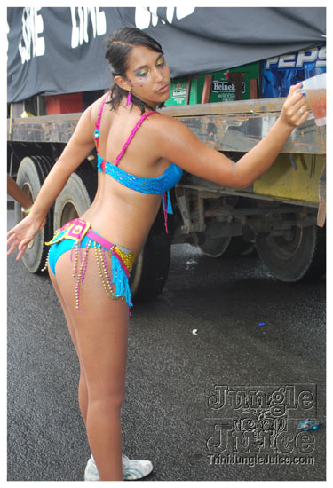 stlucia_carnival_tue_2009-100