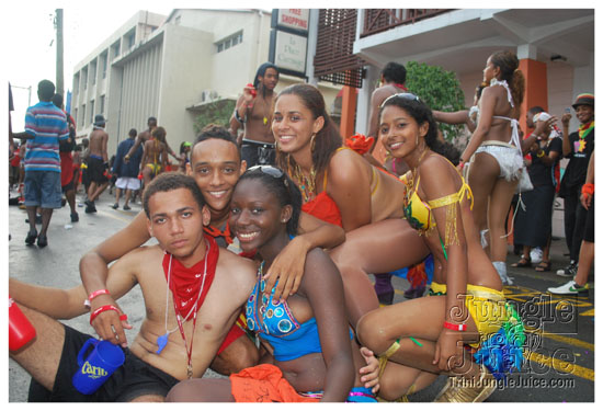 stlucia_carnival_tue_2009-158