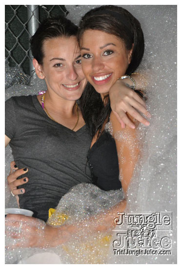 swankys_glow_foam_fete_apr30-007