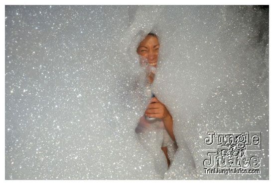 swankys_glow_foam_fete_apr30-033