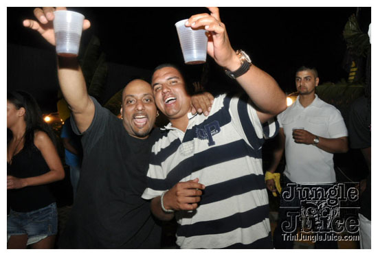 swankys_glow_foam_fete_apr30-065