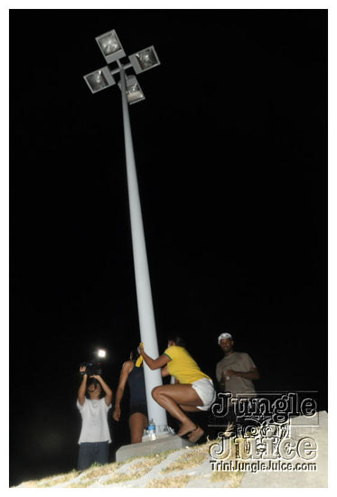 swankys_glow_foam_fete_apr30-079